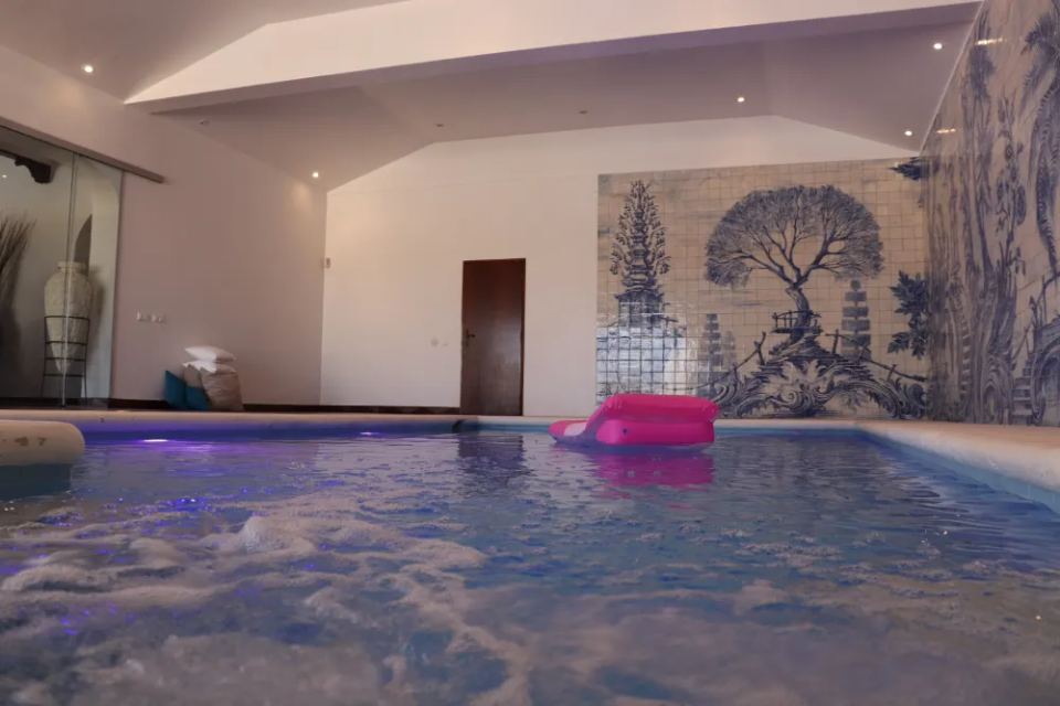 Vineyardsandluxuryestate,For Sale,1010015980 MLS # 1010015980