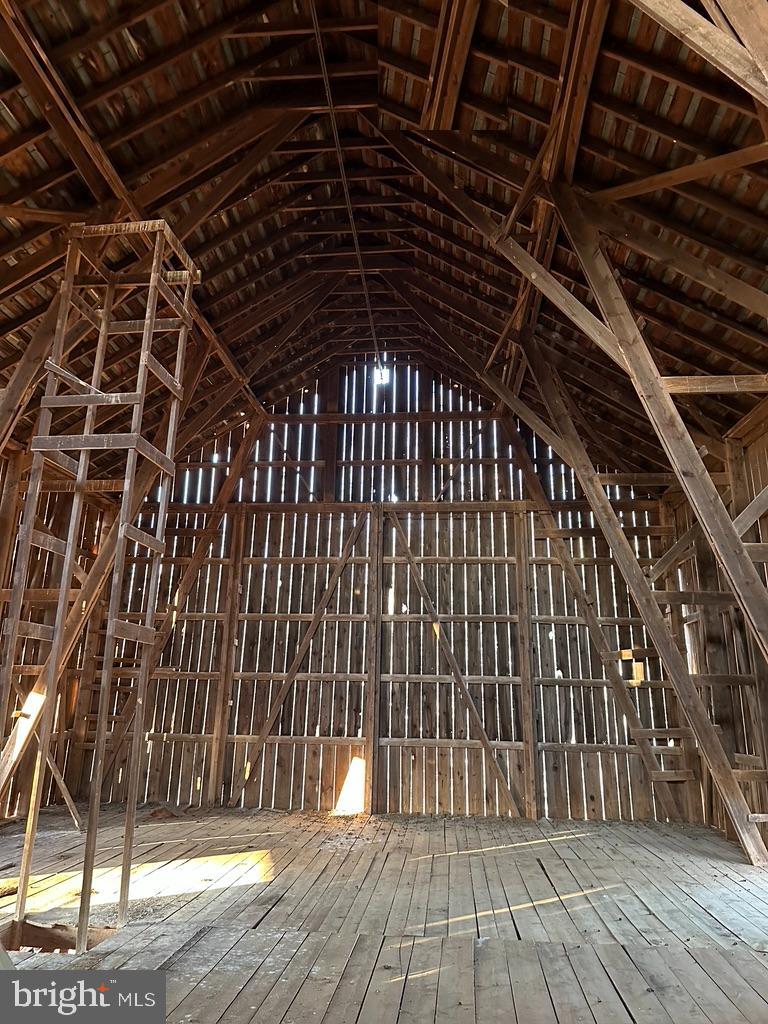 8184 FOX GROVES RD, REMINGTON, Virginia 22734, ,Farm,For Sale,8184 FOX GROVES RD,VACU2006658 MLS # VACU2006658