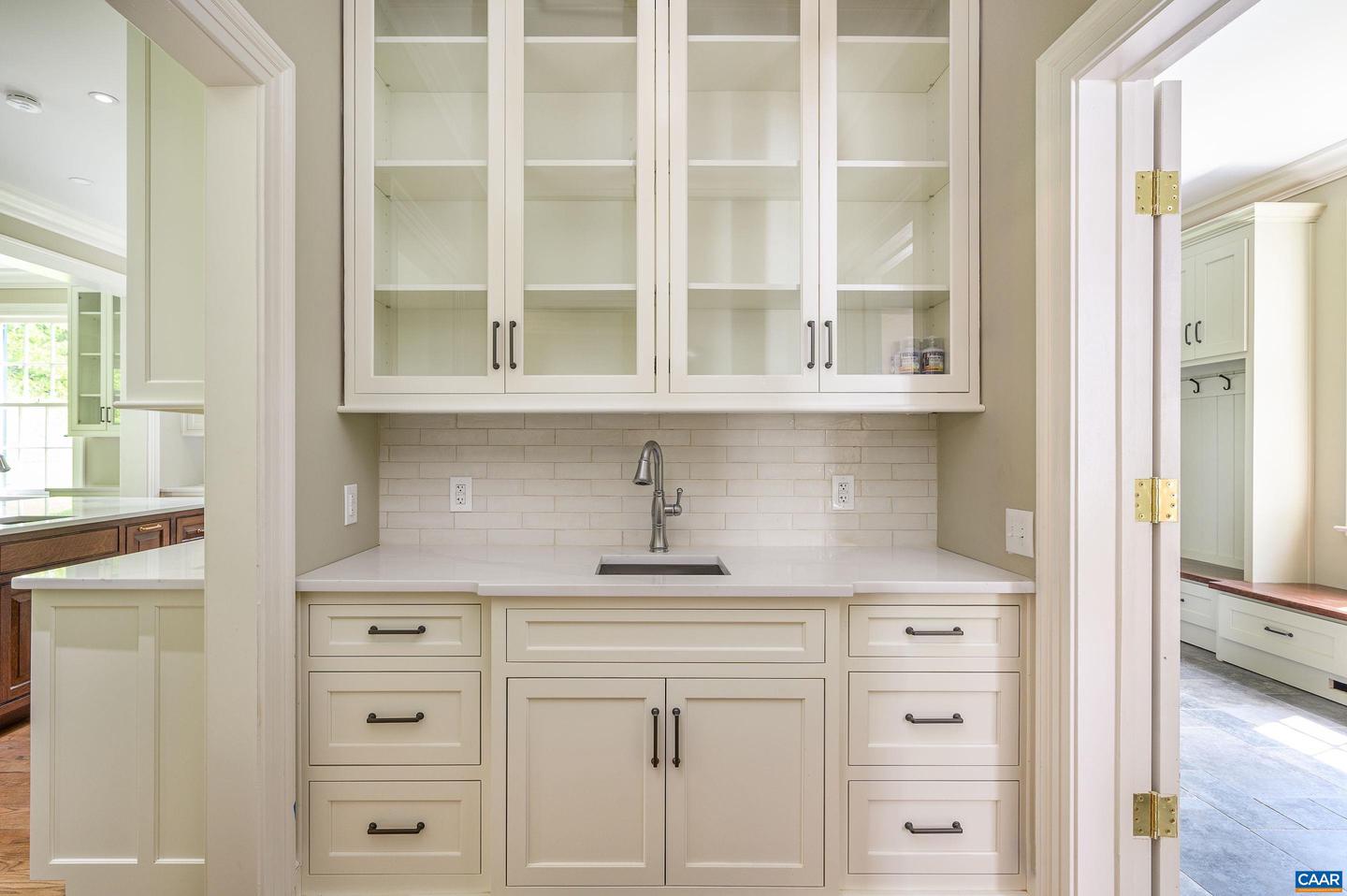 2405 COOPERS LN, CHARLOTTESVILLE, Virginia 22902, 5 Bedrooms Bedrooms, ,6 BathroomsBathrooms,Farm,For Sale,2405 COOPERS LN,653189 MLS # 653189