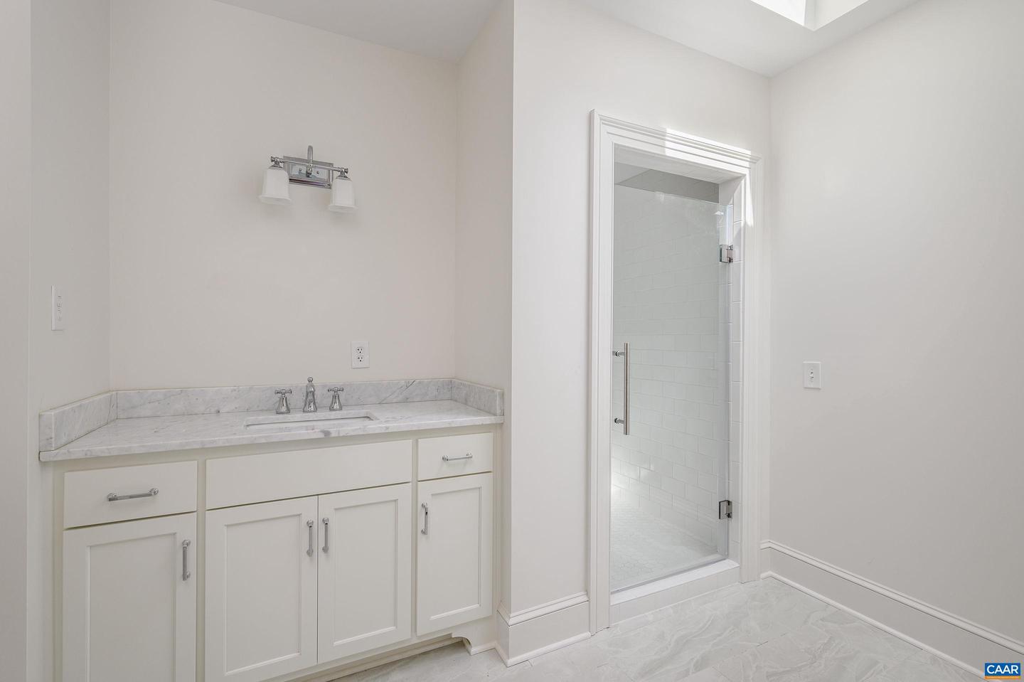 2405 COOPERS LN, CHARLOTTESVILLE, Virginia 22902, 5 Bedrooms Bedrooms, ,6 BathroomsBathrooms,Farm,For Sale,2405 COOPERS LN,653189 MLS # 653189