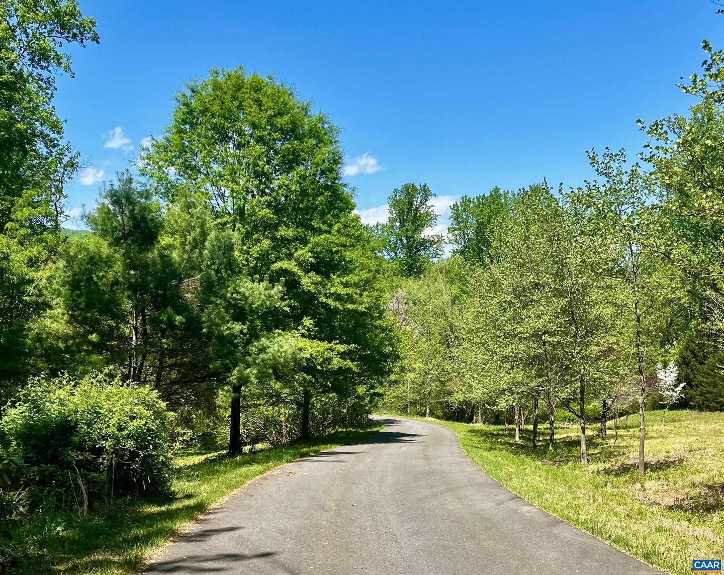 2405 COOPERS LN, CHARLOTTESVILLE, Virginia 22902, 5 Bedrooms Bedrooms, ,6 BathroomsBathrooms,Farm,For Sale,2405 COOPERS LN,653189 MLS # 653189