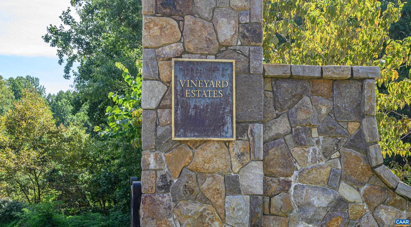 2405 COOPERS LN, CHARLOTTESVILLE, Virginia 22902, 5 Bedrooms Bedrooms, ,6 BathroomsBathrooms,Farm,For Sale,2405 COOPERS LN,653189 MLS # 653189