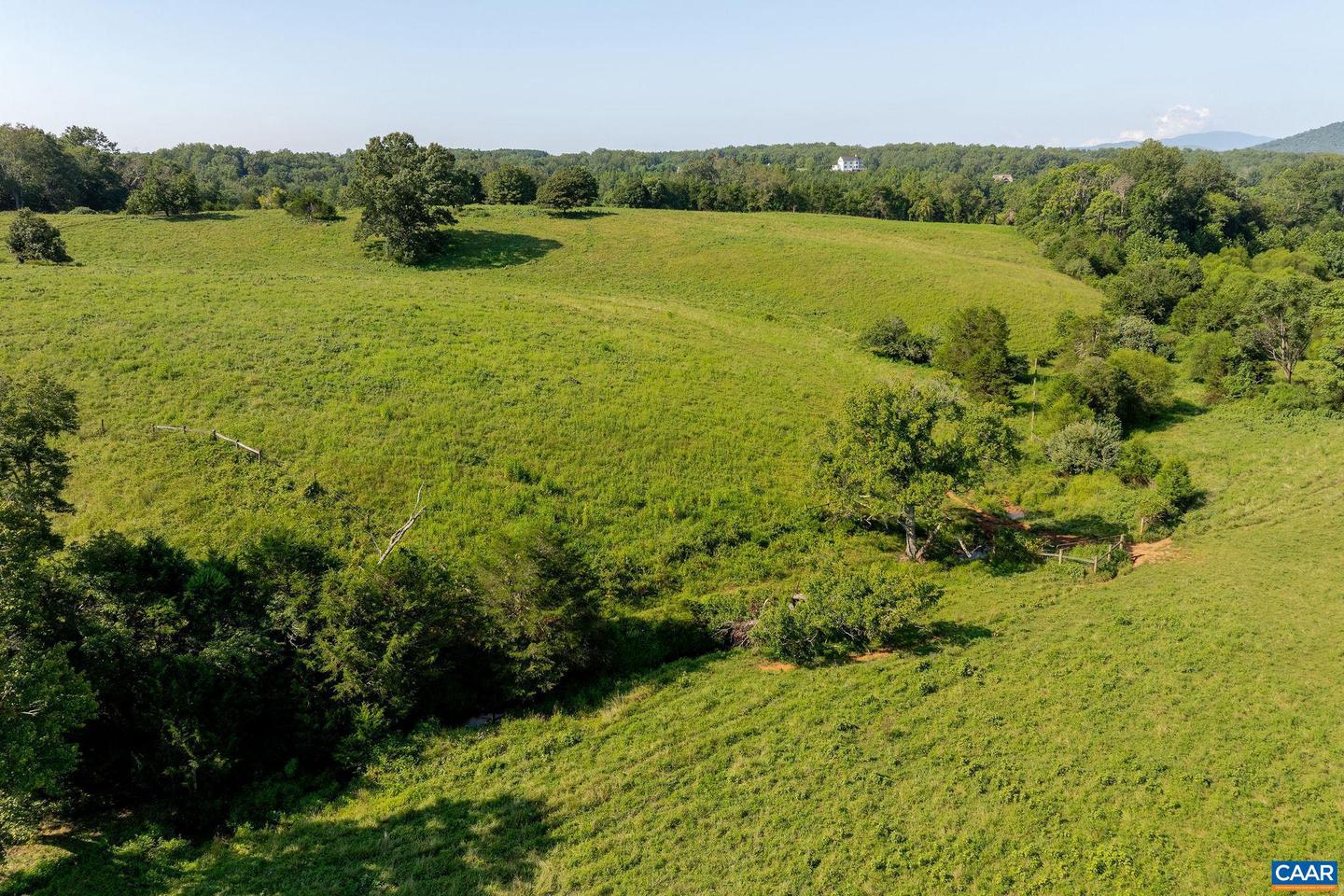 955 SIMMONS GAP RD, DYKE, Virginia 22935, 4 Bedrooms Bedrooms, ,1 BathroomBathrooms,Farm,For Sale,955 SIMMONS GAP RD,658277 MLS # 658277