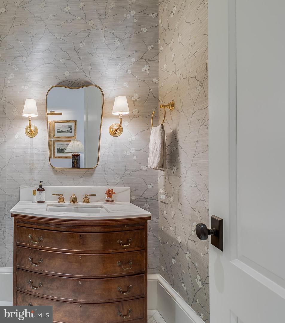 THE PLAINS, Virginia 20198, 7 Bedrooms Bedrooms, 40 Rooms Rooms,9 BathroomsBathrooms,Residential,For Sale,VAFQ2016064 MLS # VAFQ2016064