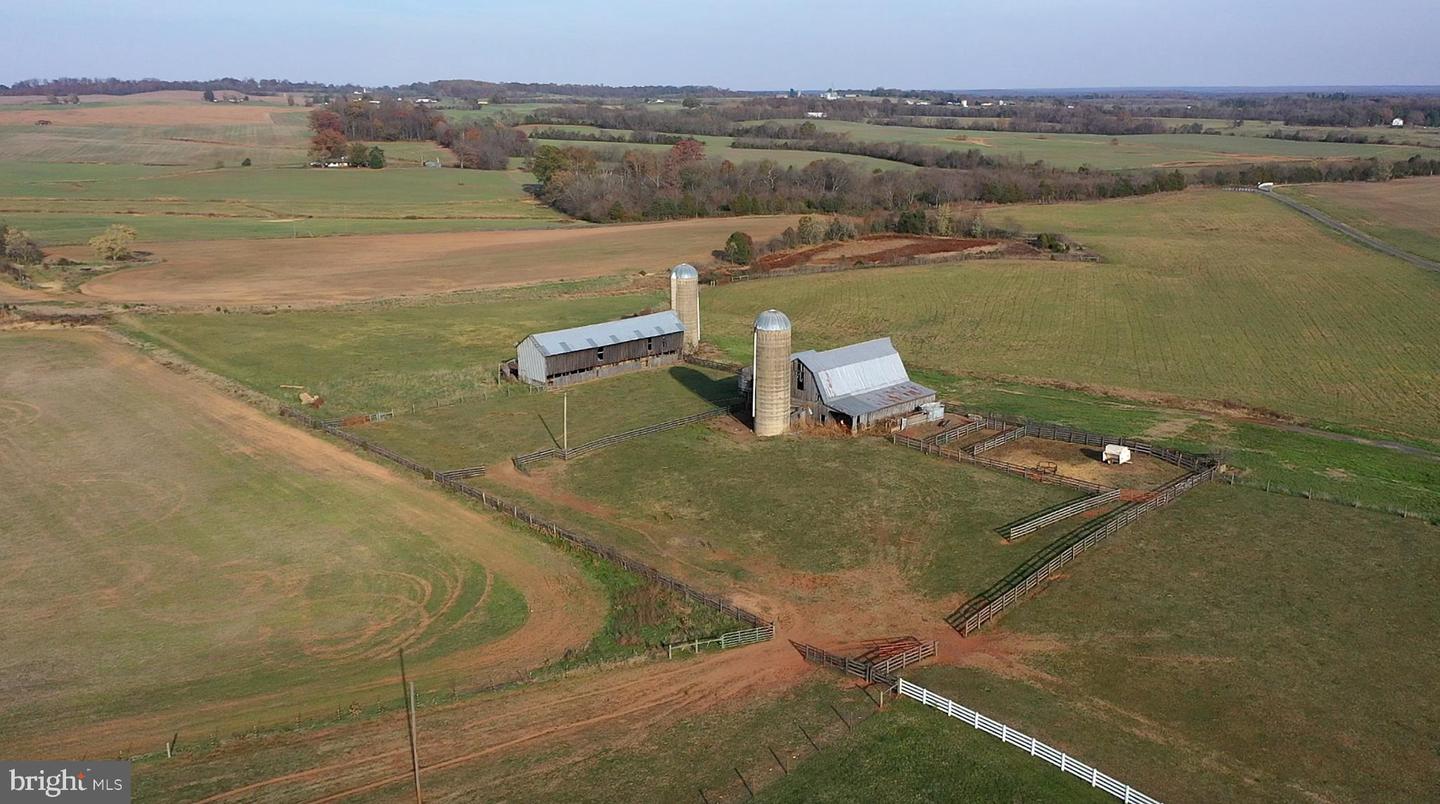 17736 AUBURN RD, BRANDY STATION, Virginia 22714, 5 Bedrooms Bedrooms, ,3 BathroomsBathrooms,Farm,For Sale,17736 AUBURN RD,VACU2010450 MLS # VACU2010450