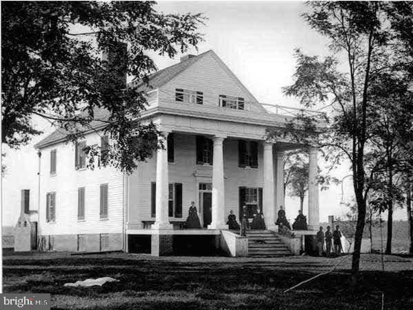 17736 AUBURN RD, BRANDY STATION, Virginia 22714, 5 Bedrooms Bedrooms, ,3 BathroomsBathrooms,Farm,For Sale,17736 AUBURN RD,VACU2010450 MLS # VACU2010450