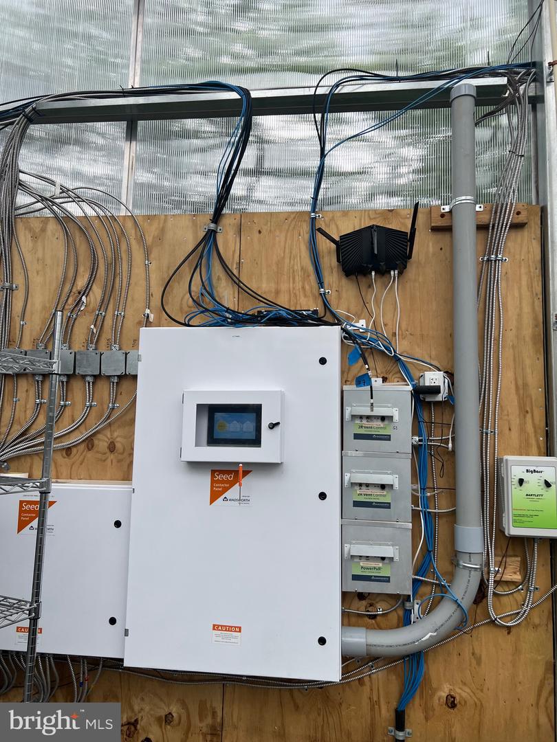 1070 WADESVILLE RD, BERRYVILLE, Virginia 22611, ,Farm,For Sale,1070 WADESVILLE RD,VACL2003758 MLS # VACL2003758