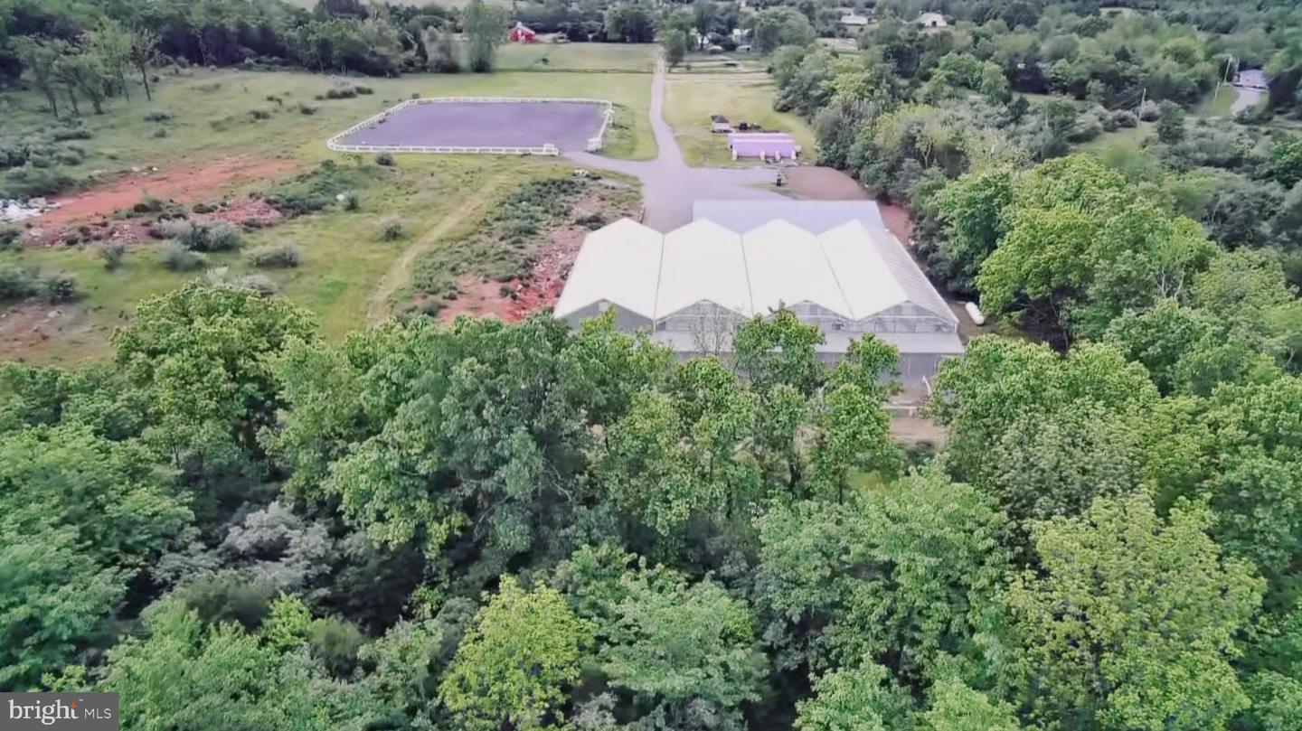 1070 WADESVILLE RD, BERRYVILLE, Virginia 22611, ,Farm,For Sale,1070 WADESVILLE RD,VACL2003758 MLS # VACL2003758