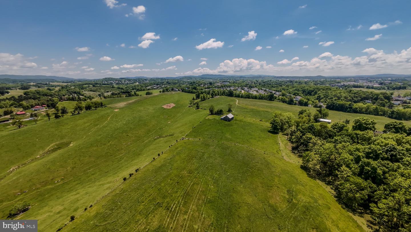 1801 TOMS CREEK RD, BLACKSBURG, Virginia 24060, ,Farm,For Sale,1801 TOMS CREEK RD,VAMV2000046 MLS # VAMV2000046