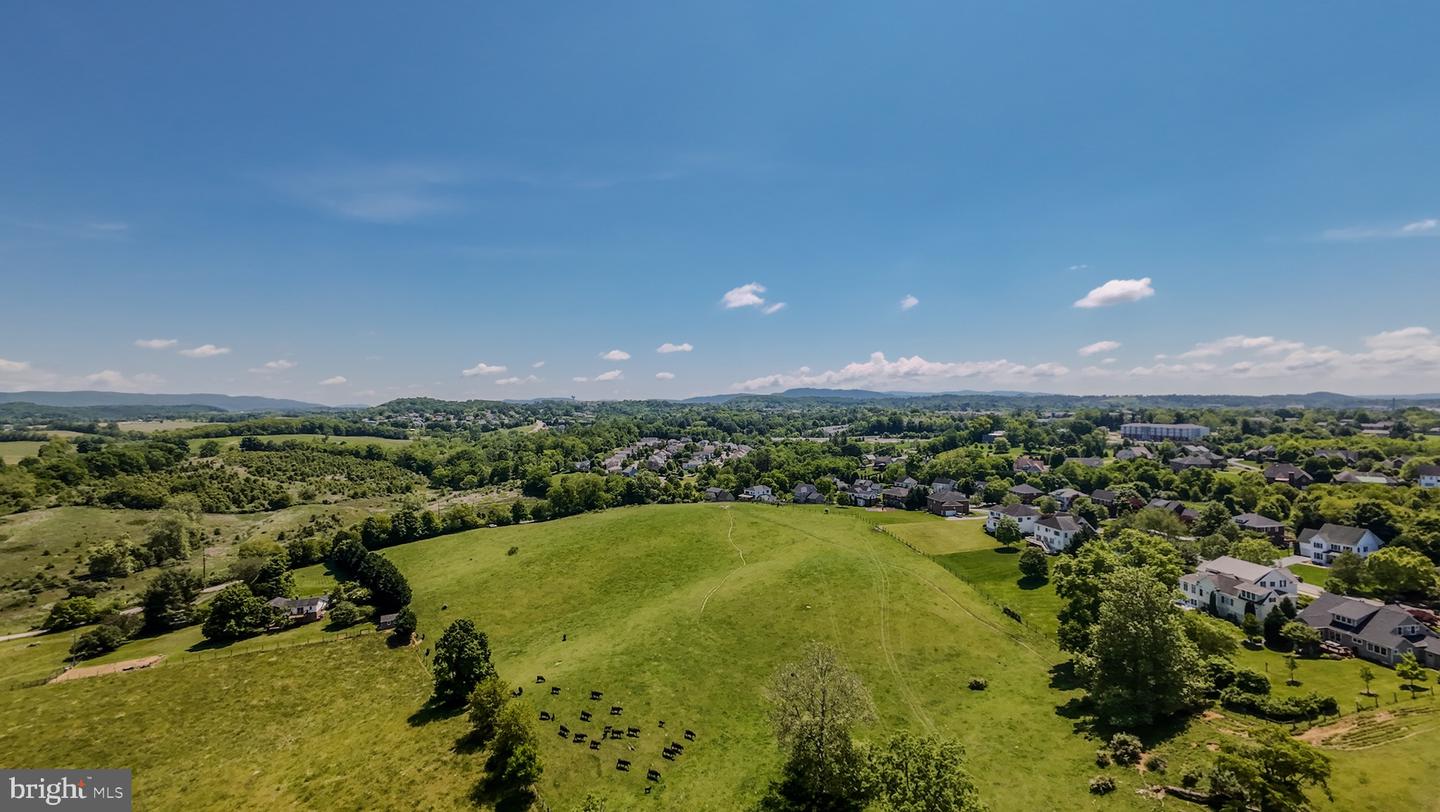 1801 TOMS CREEK RD, BLACKSBURG, Virginia 24060, ,Farm,For Sale,1801 TOMS CREEK RD,VAMV2000046 MLS # VAMV2000046