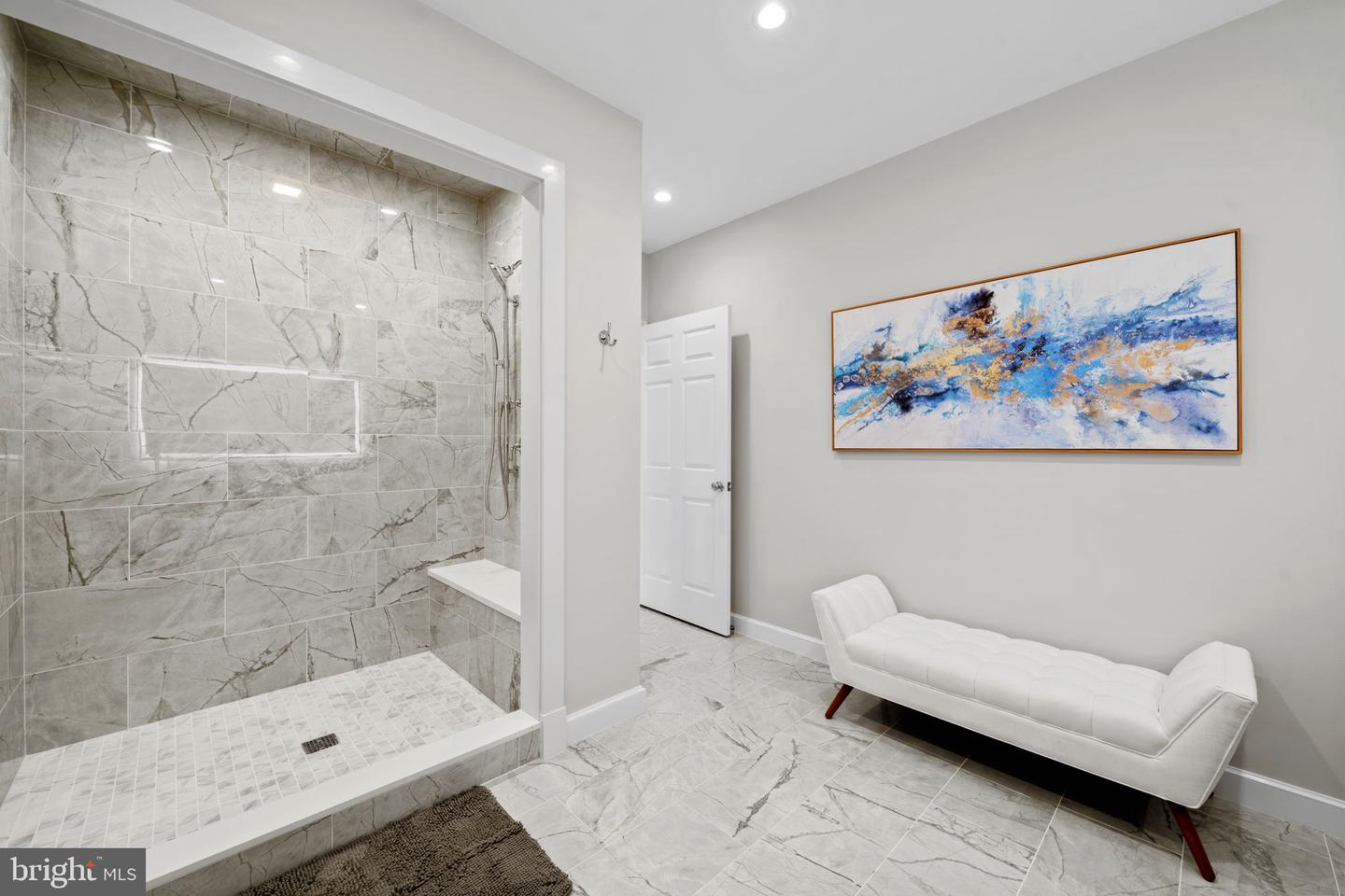 6887 BLENHEIM ROAD, SCOTTSVILLE, Virginia 24590, ,Farm,For Sale,6887 BLENHEIM ROAD,VAAB2001064 MLS # VAAB2001064