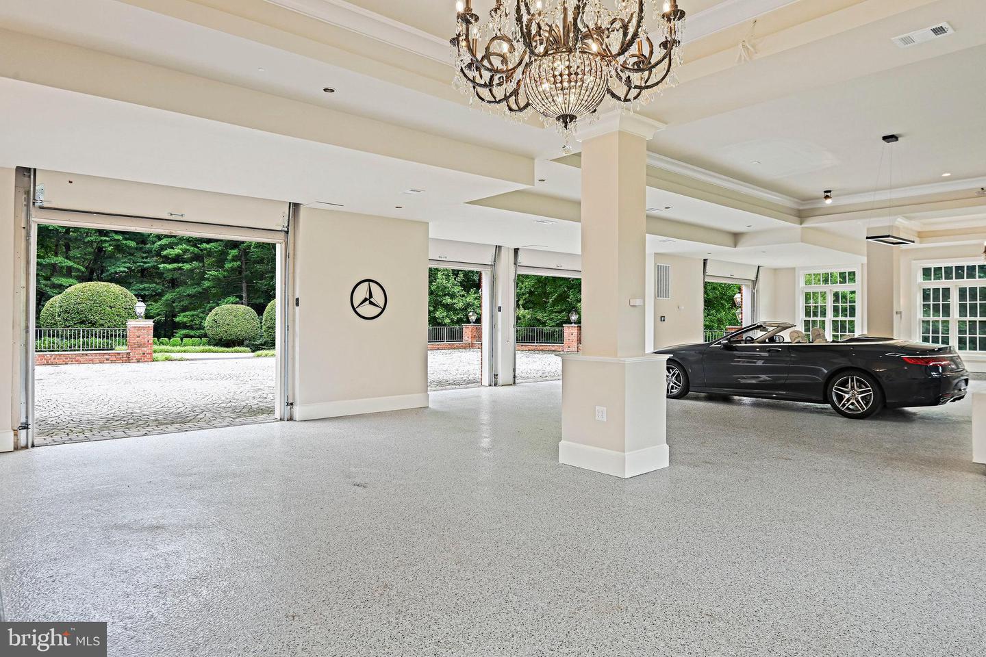 11100 KINGS CAVALIER CT, OAKTON, Virginia 22124, 6 Bedrooms Bedrooms, ,9 BathroomsBathrooms,Residential,For Sale,11100 KINGS CAVALIER CT,VAFX2254638 MLS # VAFX2254638