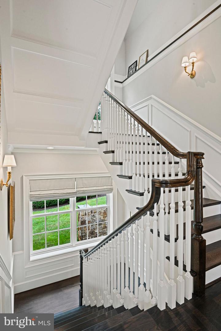 11100 KINGS CAVALIER CT, OAKTON, Virginia 22124, 6 Bedrooms Bedrooms, ,9 BathroomsBathrooms,Residential,For Sale,11100 KINGS CAVALIER CT,VAFX2254638 MLS # VAFX2254638