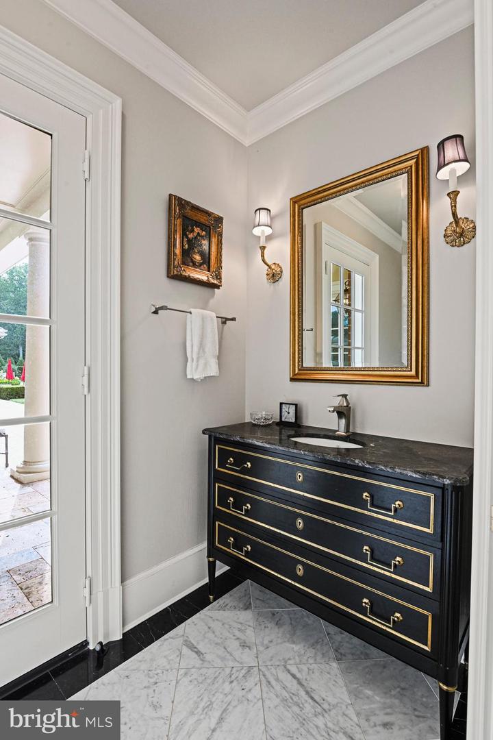 11100 KINGS CAVALIER CT, OAKTON, Virginia 22124, 6 Bedrooms Bedrooms, ,9 BathroomsBathrooms,Residential,For Sale,11100 KINGS CAVALIER CT,VAFX2254638 MLS # VAFX2254638