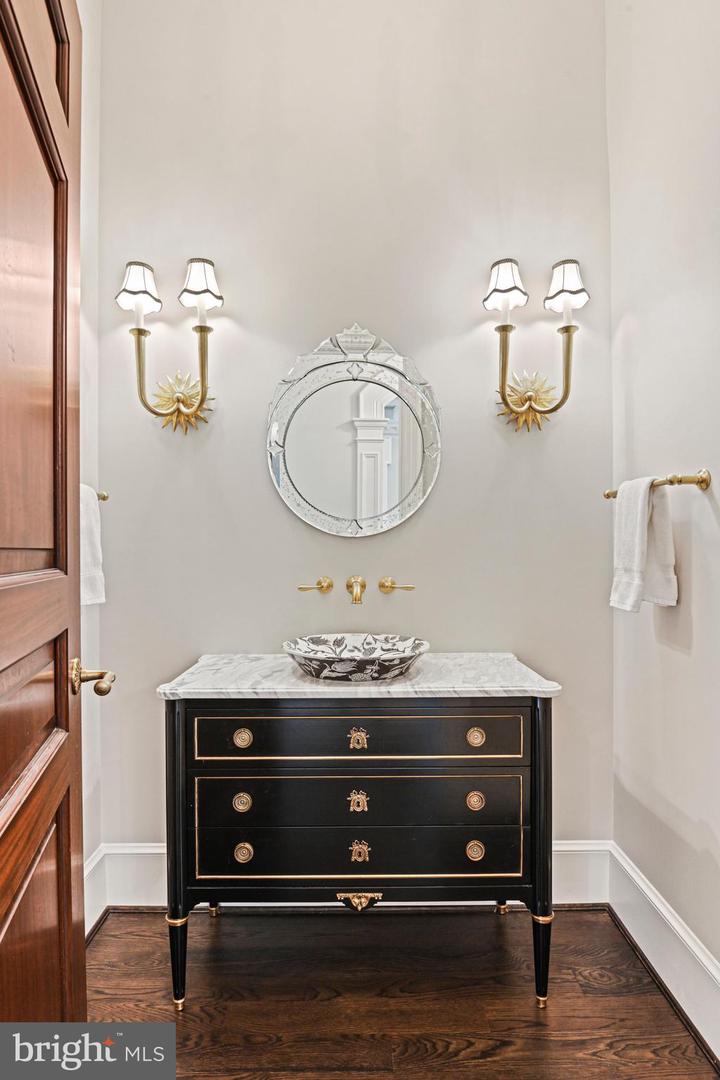 11100 KINGS CAVALIER CT, OAKTON, Virginia 22124, 6 Bedrooms Bedrooms, ,9 BathroomsBathrooms,Residential,For Sale,11100 KINGS CAVALIER CT,VAFX2254638 MLS # VAFX2254638