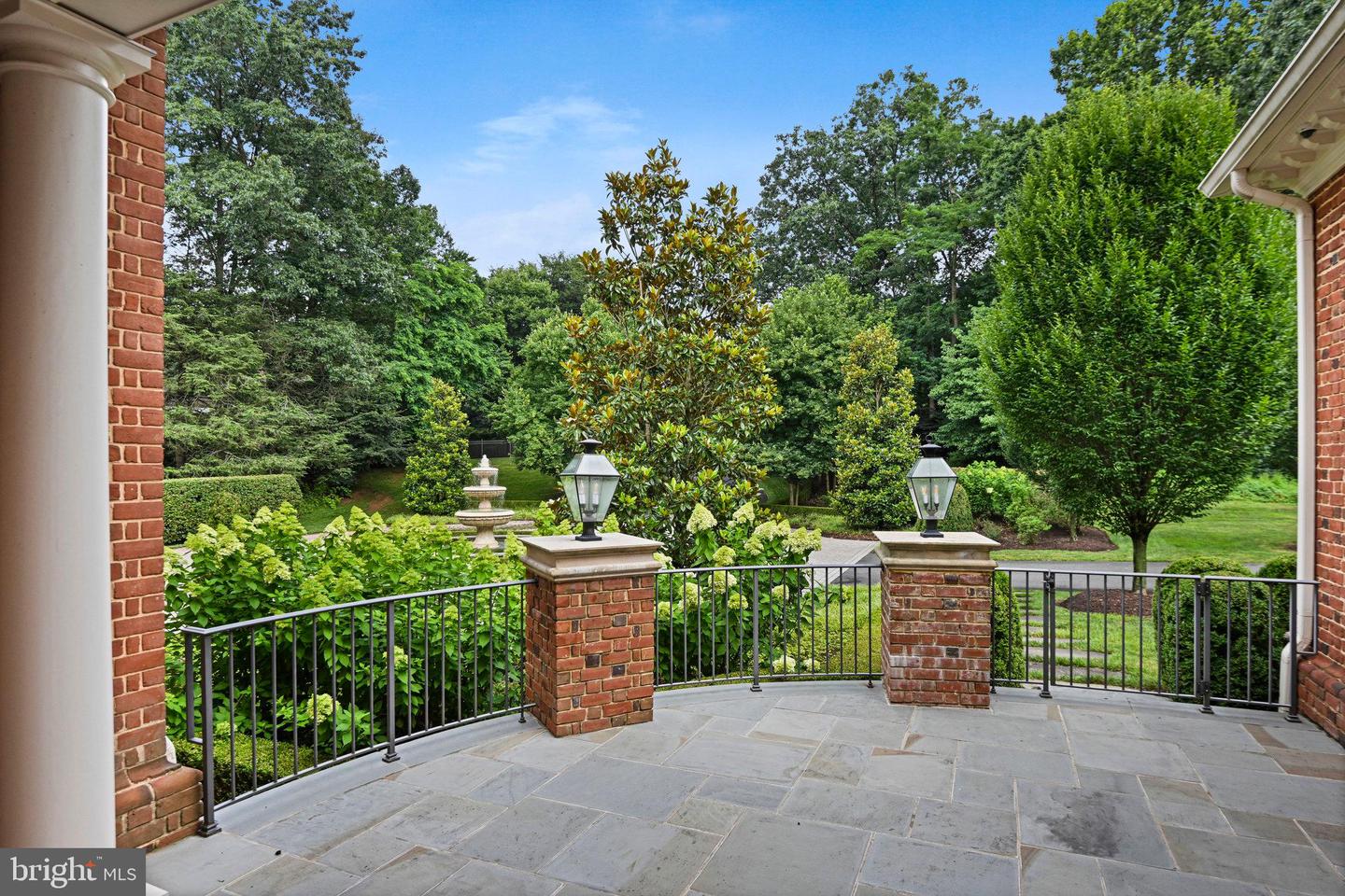 11100 KINGS CAVALIER CT, OAKTON, Virginia 22124, 6 Bedrooms Bedrooms, ,9 BathroomsBathrooms,Residential,For Sale,11100 KINGS CAVALIER CT,VAFX2254638 MLS # VAFX2254638