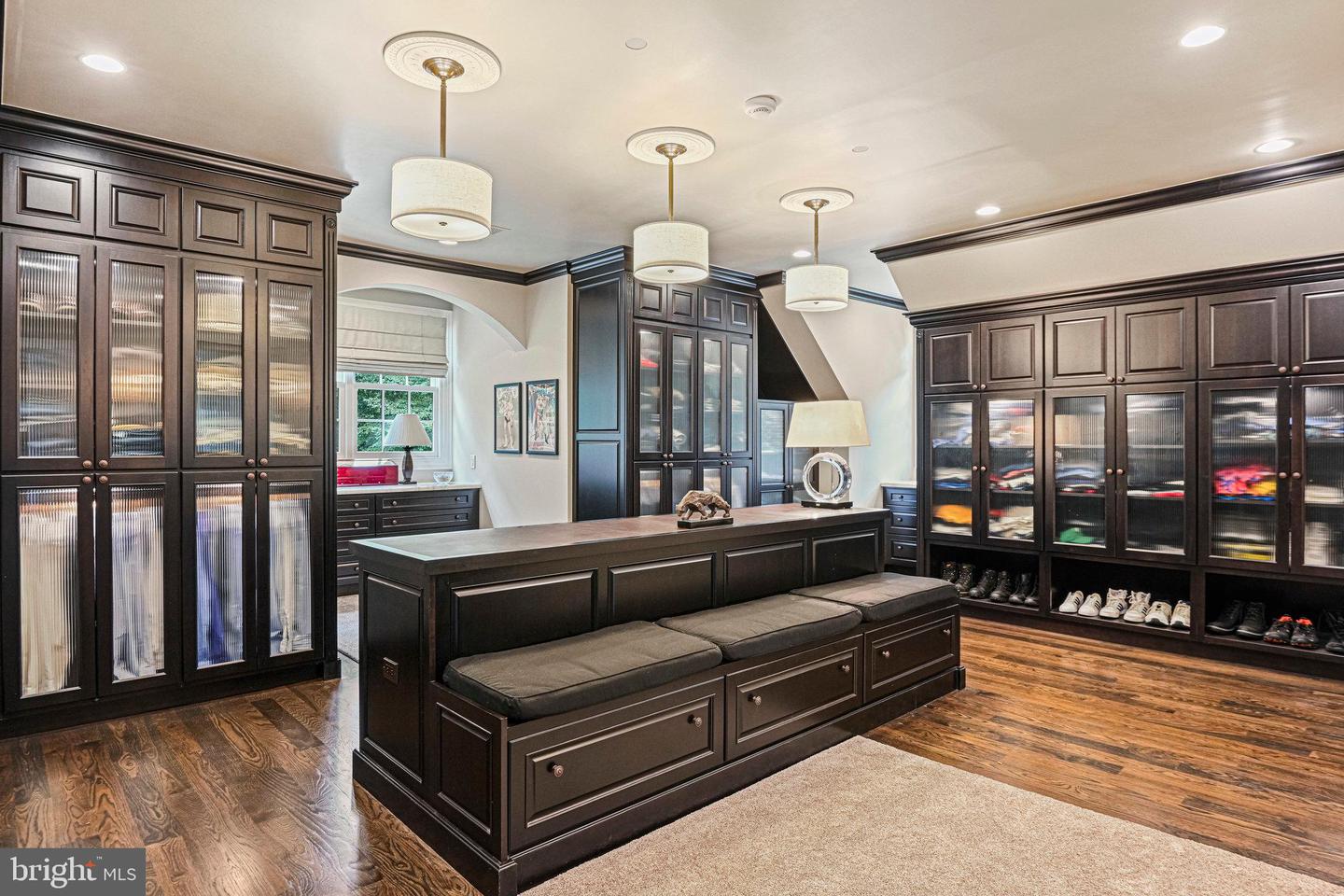 11100 KINGS CAVALIER CT, OAKTON, Virginia 22124, 6 Bedrooms Bedrooms, ,9 BathroomsBathrooms,Residential,For Sale,11100 KINGS CAVALIER CT,VAFX2254638 MLS # VAFX2254638