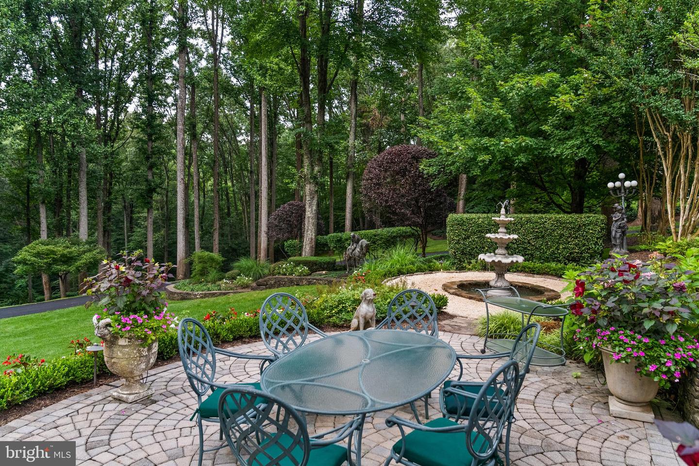 9112/9120 MINE RUN DR, GREAT FALLS, Virginia 22066, 6 Bedrooms Bedrooms, ,7 BathroomsBathrooms,Residential,For Sale,9112/9120 MINE RUN DR,VAFX2260256 MLS # VAFX2260256