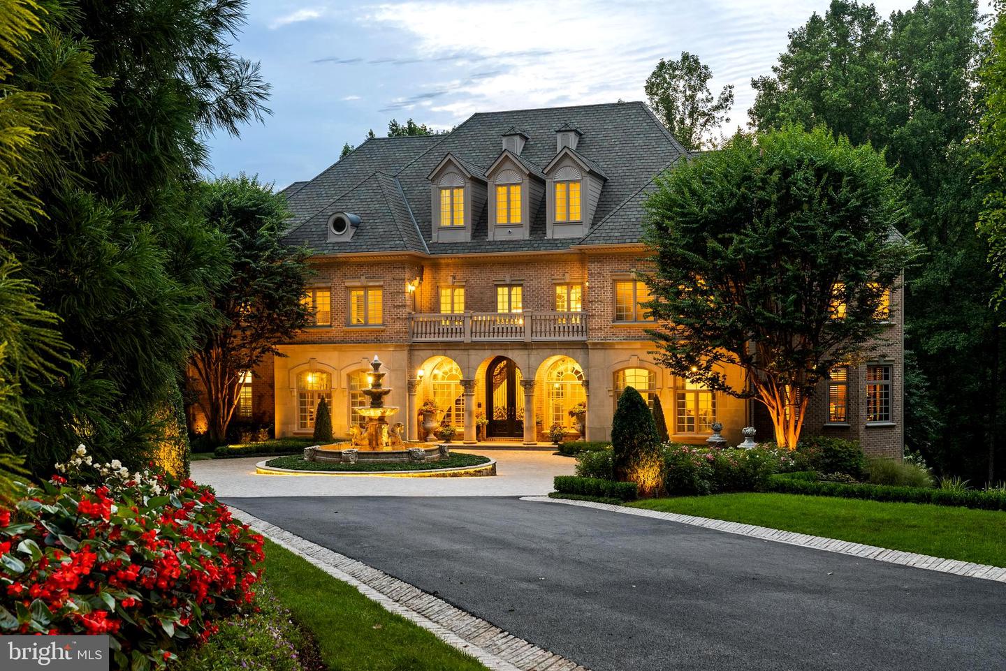 9112/9120 MINE RUN DR, GREAT FALLS, Virginia 22066, 6 Bedrooms Bedrooms, ,7 BathroomsBathrooms,Residential,For Sale,9112/9120 MINE RUN DR,VAFX2260256 MLS # VAFX2260256