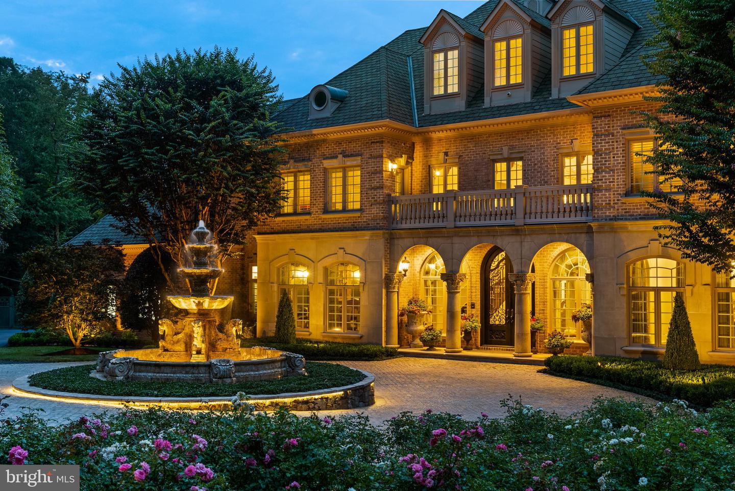 9112/9120 MINE RUN DR, GREAT FALLS, Virginia 22066, 6 Bedrooms Bedrooms, ,7 BathroomsBathrooms,Residential,For Sale,9112/9120 MINE RUN DR,VAFX2260256 MLS # VAFX2260256