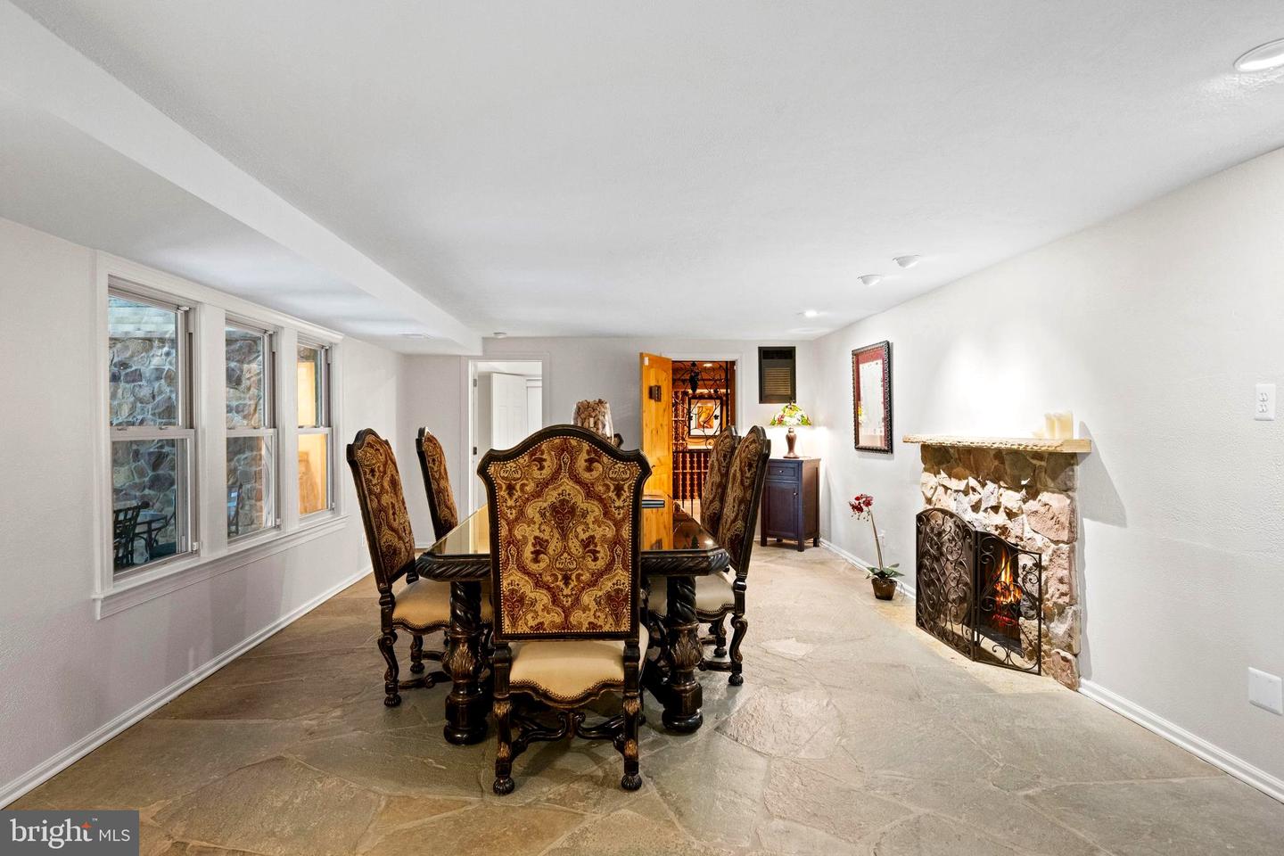 9112/9120 MINE RUN DR, GREAT FALLS, Virginia 22066, 6 Bedrooms Bedrooms, ,7 BathroomsBathrooms,Residential,For Sale,9112/9120 MINE RUN DR,VAFX2260256 MLS # VAFX2260256