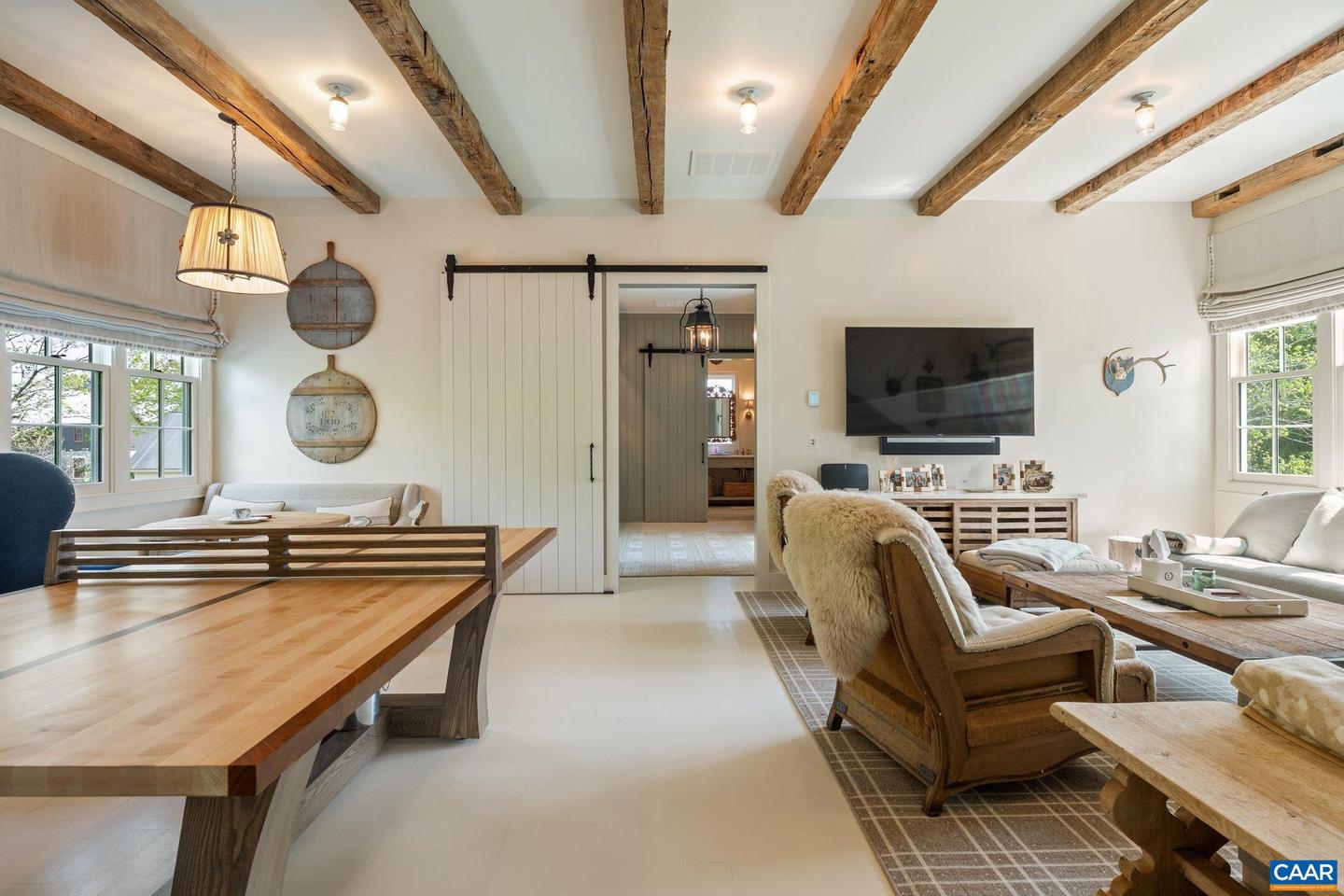 1097 SAINT JOHN RD, KESWICK, Virginia 22947, 6 Bedrooms Bedrooms, ,6 BathroomsBathrooms,Residential,For Sale,1097 SAINT JOHN RD,669001 MLS # 669001