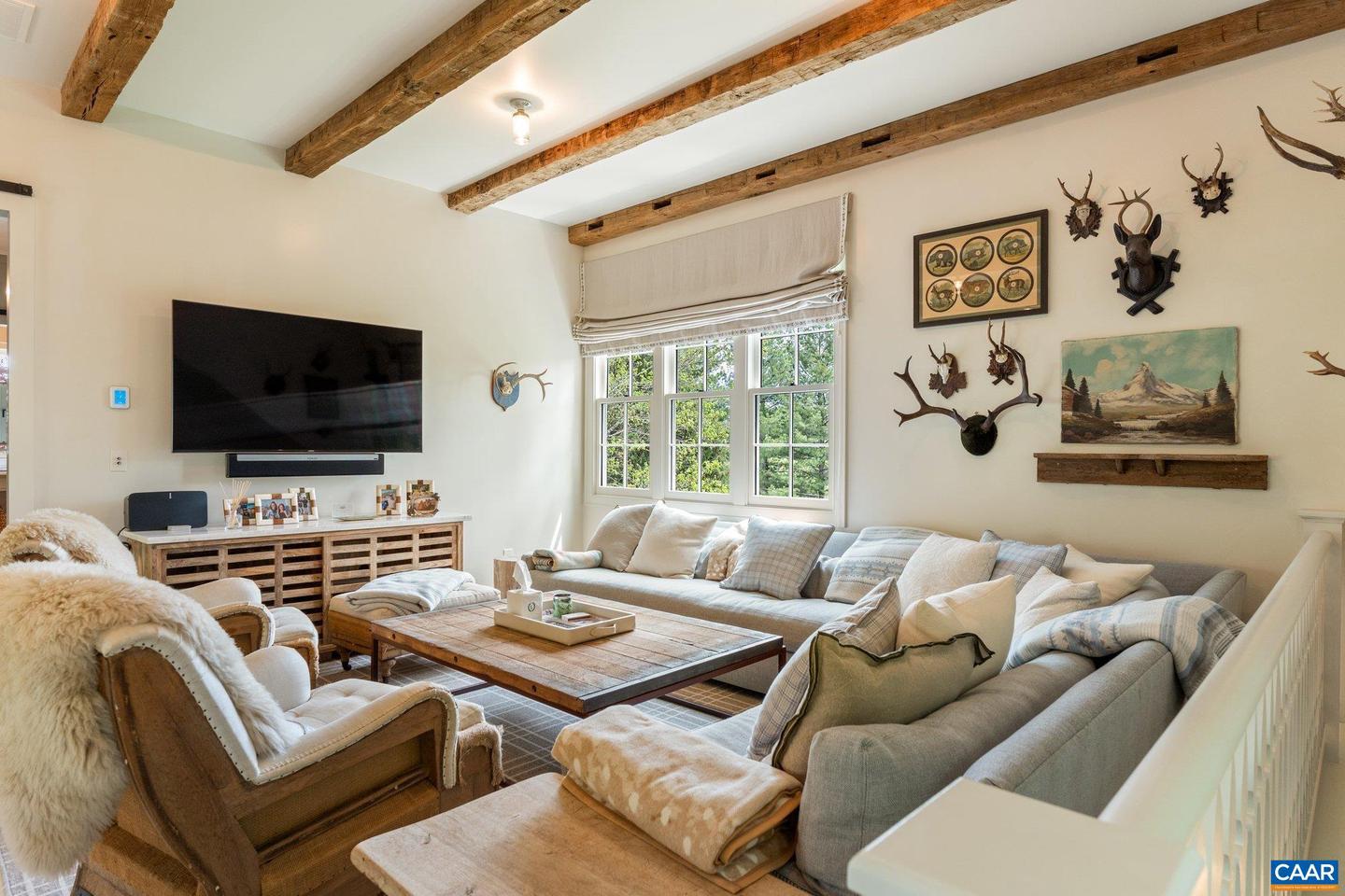 1097 SAINT JOHN RD, KESWICK, Virginia 22947, 6 Bedrooms Bedrooms, ,6 BathroomsBathrooms,Residential,For Sale,1097 SAINT JOHN RD,669001 MLS # 669001