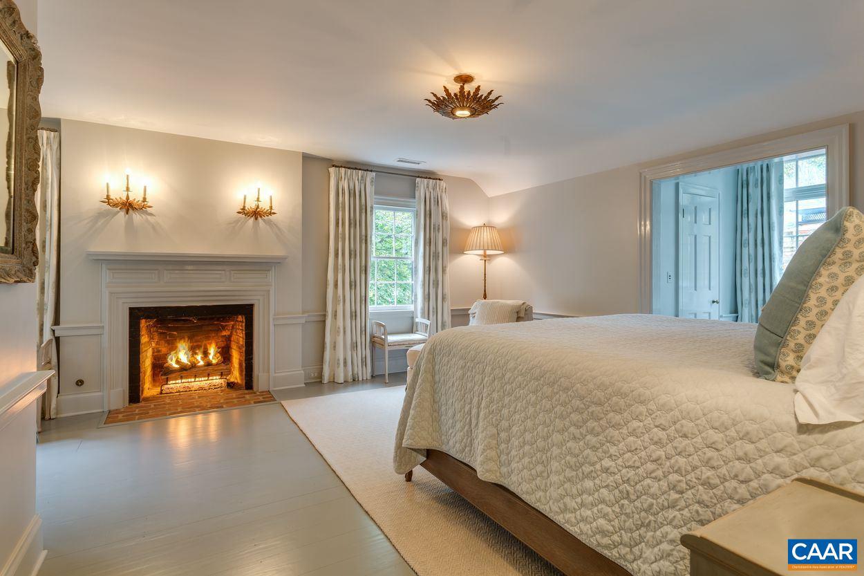 1097 SAINT JOHN RD, KESWICK, Virginia 22947, 6 Bedrooms Bedrooms, ,6 BathroomsBathrooms,Residential,For Sale,1097 SAINT JOHN RD,669001 MLS # 669001