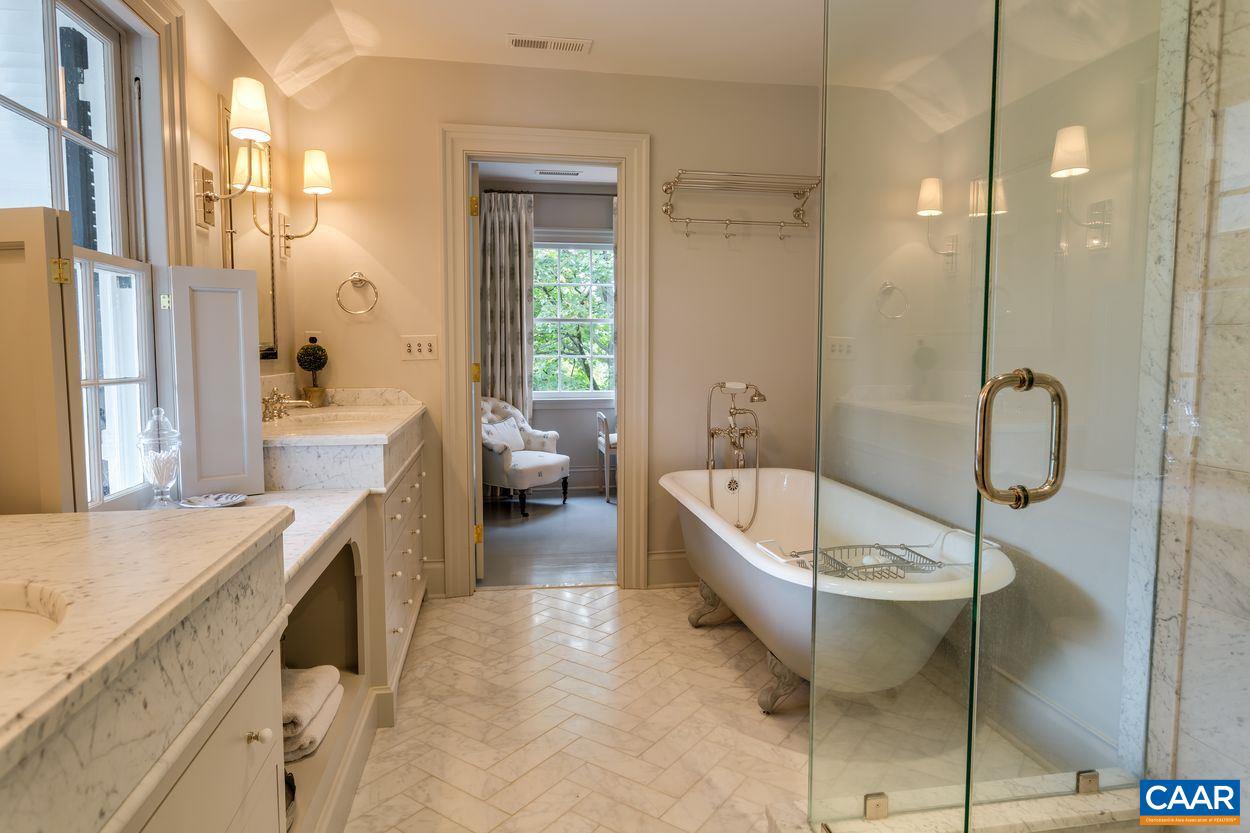 1097 SAINT JOHN RD, KESWICK, Virginia 22947, 6 Bedrooms Bedrooms, ,6 BathroomsBathrooms,Residential,For Sale,1097 SAINT JOHN RD,669001 MLS # 669001