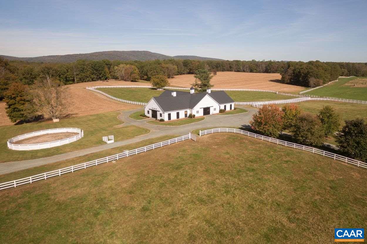 1097 SAINT JOHN RD, KESWICK, Virginia 22947, 6 Bedrooms Bedrooms, ,6 BathroomsBathrooms,Residential,For Sale,1097 SAINT JOHN RD,669001 MLS # 669001