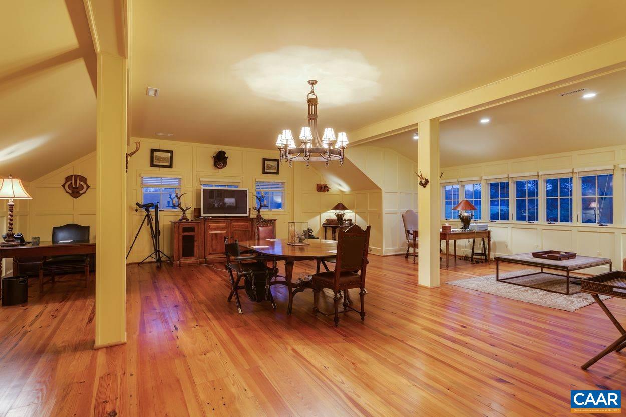 1097 SAINT JOHN RD, KESWICK, Virginia 22947, 6 Bedrooms Bedrooms, ,6 BathroomsBathrooms,Residential,For Sale,1097 SAINT JOHN RD,669001 MLS # 669001