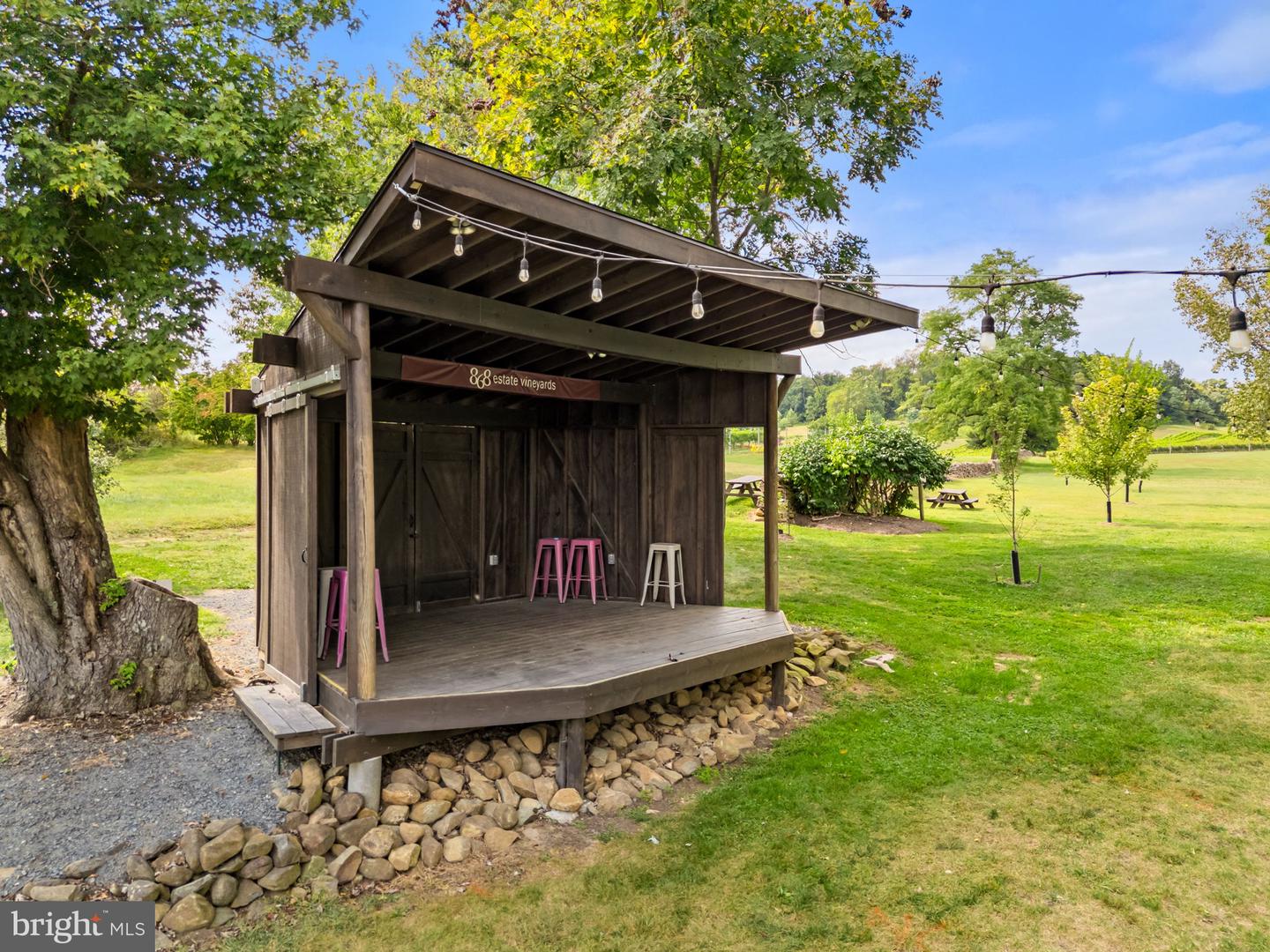 14001 HARPERS FERRY RD, HILLSBORO, Virginia 20132, 5 Bedrooms Bedrooms, ,3 BathroomsBathrooms,Farm,For Sale,14001 HARPERS FERRY RD,VALO2105910 MLS # VALO2105910