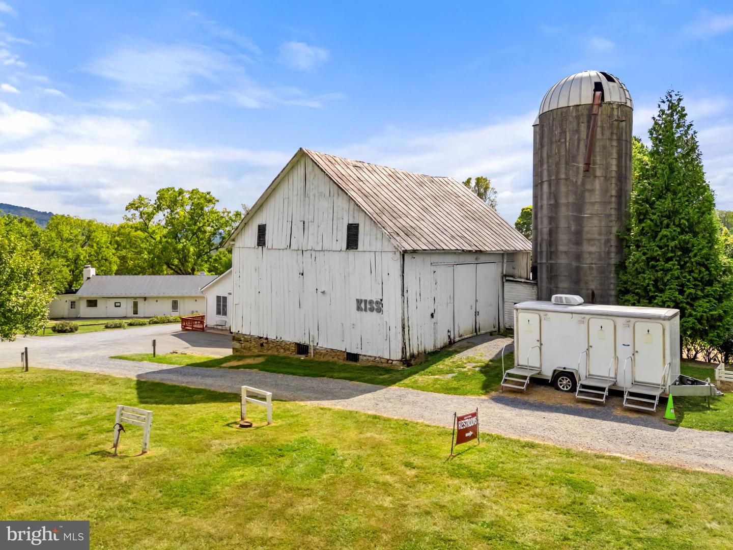 14001 HARPERS FERRY RD, HILLSBORO, Virginia 20132, ,Farm,For Sale,14001 HARPERS FERRY RD,VALO2107320 MLS # VALO2107320