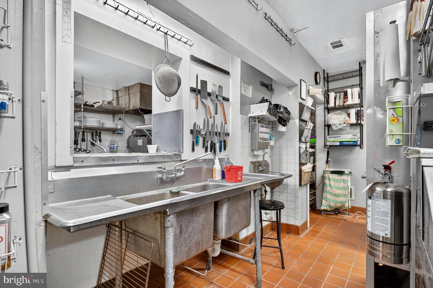 14001 HARPERS FERRY RD, HILLSBORO, Virginia 20132, ,Farm,For Sale,14001 HARPERS FERRY RD,VALO2107320 MLS # VALO2107320