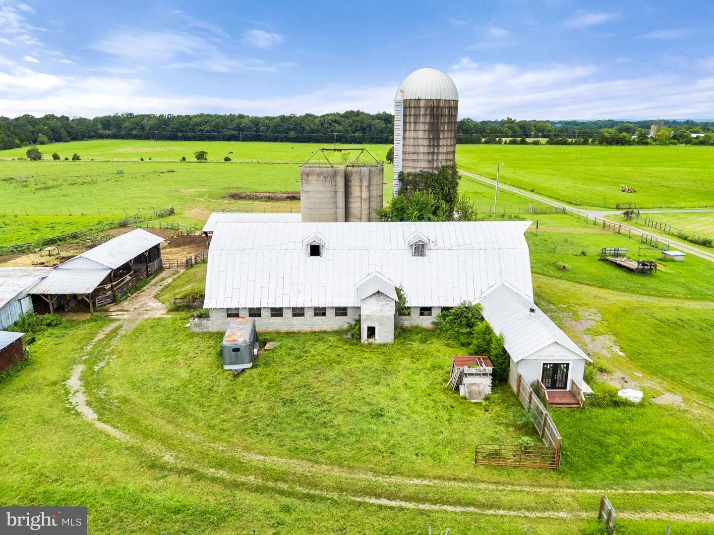 5474 WOODSIDE LN, BEALETON, Virginia 22712, 3 Bedrooms Bedrooms, ,2 BathroomsBathrooms,Farm,For Sale,5474 WOODSIDE LN,VAFQ2018414 MLS # VAFQ2018414