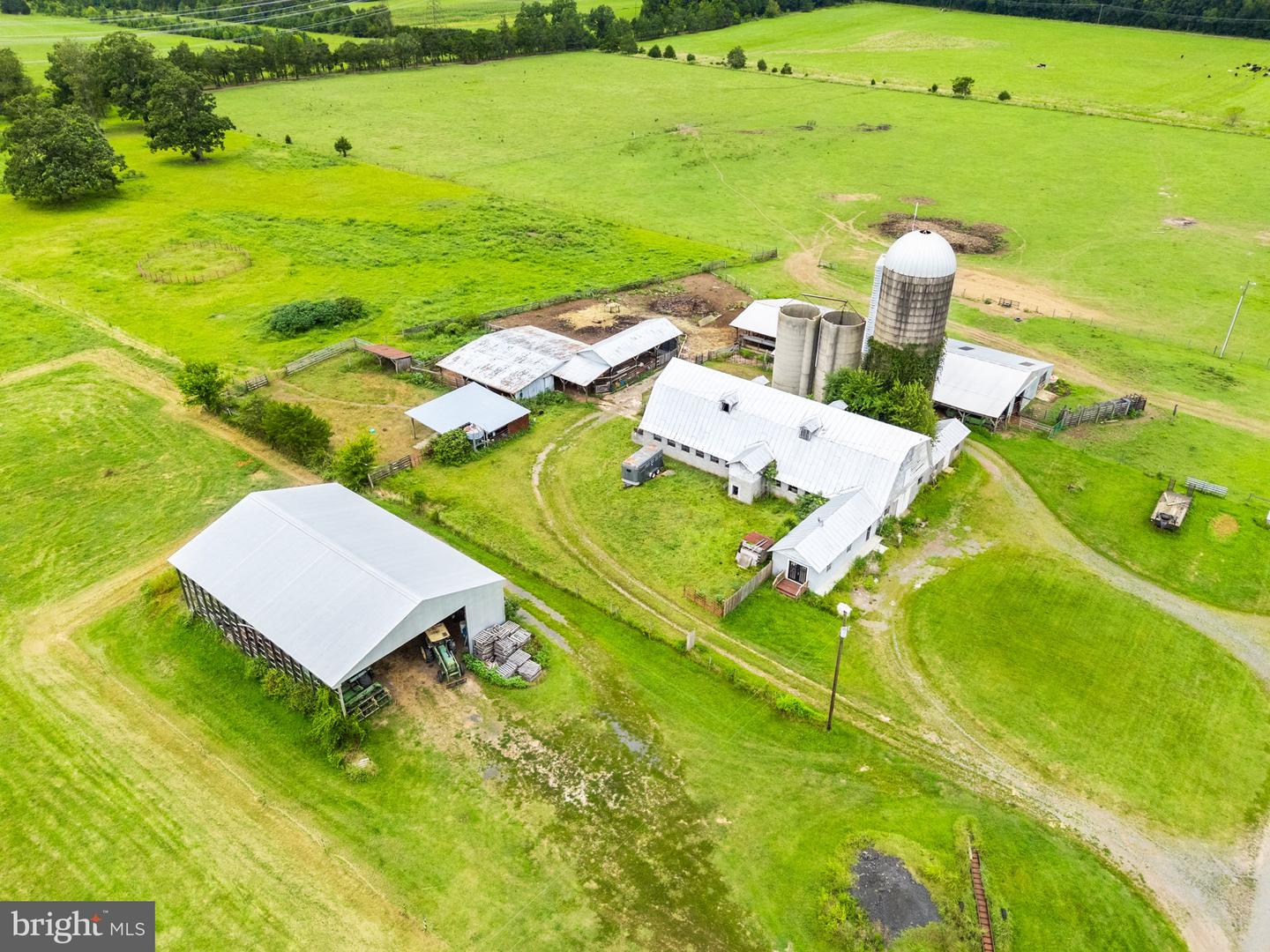 5474 WOODSIDE LN, BEALETON, Virginia 22712, 3 Bedrooms Bedrooms, ,2 BathroomsBathrooms,Farm,For Sale,5474 WOODSIDE LN,VAFQ2018414 MLS # VAFQ2018414
