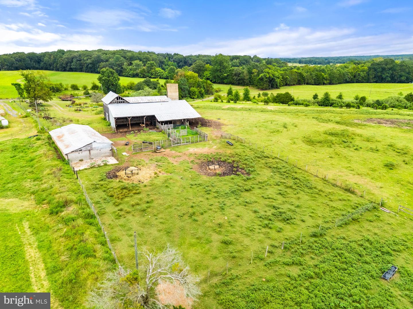 5474 WOODSIDE LN, BEALETON, Virginia 22712, 3 Bedrooms Bedrooms, ,2 BathroomsBathrooms,Farm,For Sale,5474 WOODSIDE LN,VAFQ2018414 MLS # VAFQ2018414