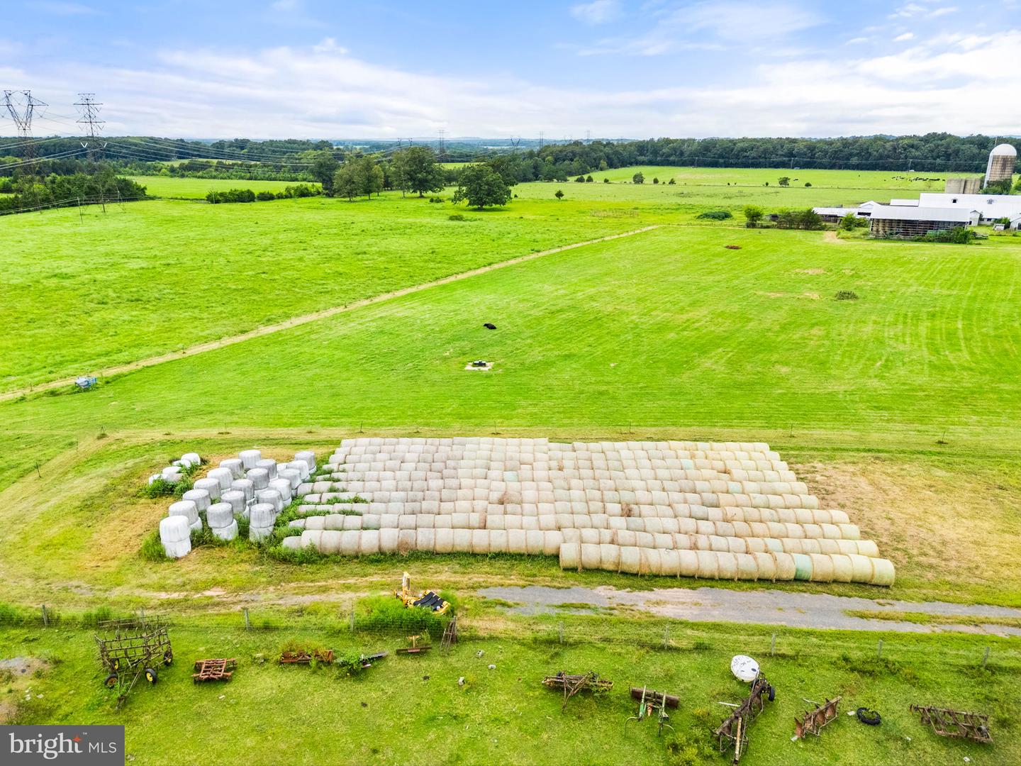 5474 WOODSIDE LN, BEALETON, Virginia 22712, 3 Bedrooms Bedrooms, ,2 BathroomsBathrooms,Farm,For Sale,5474 WOODSIDE LN,VAFQ2018414 MLS # VAFQ2018414