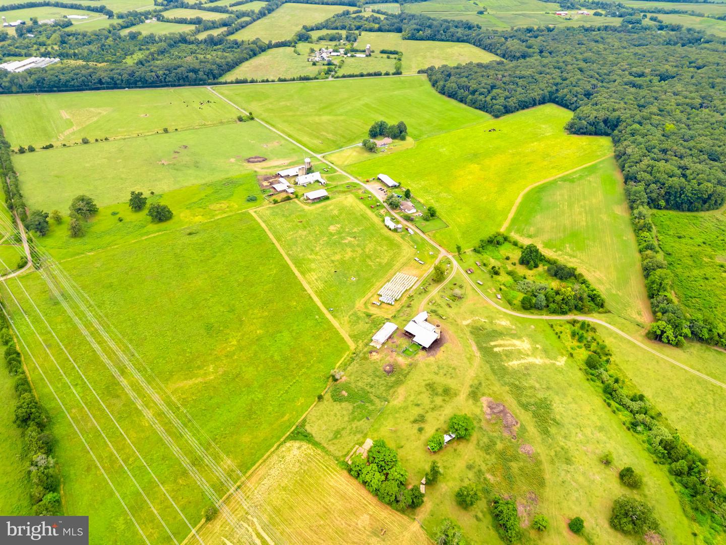 5474 WOODSIDE LN, BEALETON, Virginia 22712, 3 Bedrooms Bedrooms, ,2 BathroomsBathrooms,Farm,For Sale,5474 WOODSIDE LN,VAFQ2018414 MLS # VAFQ2018414