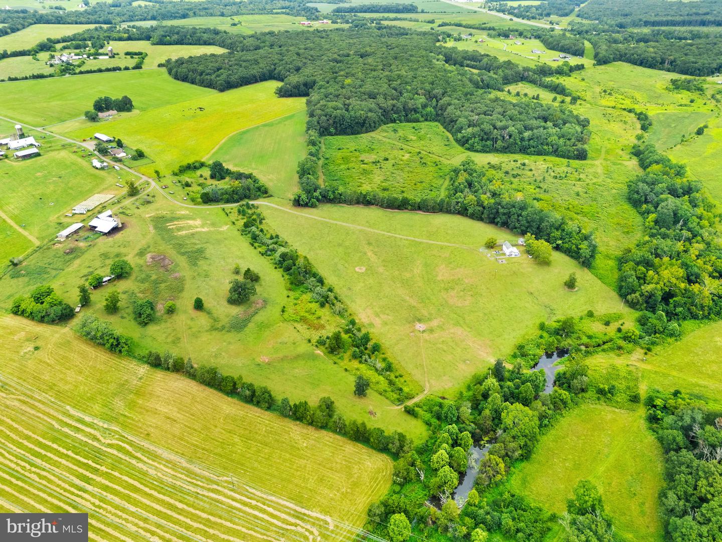 5474 WOODSIDE LN, BEALETON, Virginia 22712, 3 Bedrooms Bedrooms, ,2 BathroomsBathrooms,Farm,For Sale,5474 WOODSIDE LN,VAFQ2018414 MLS # VAFQ2018414