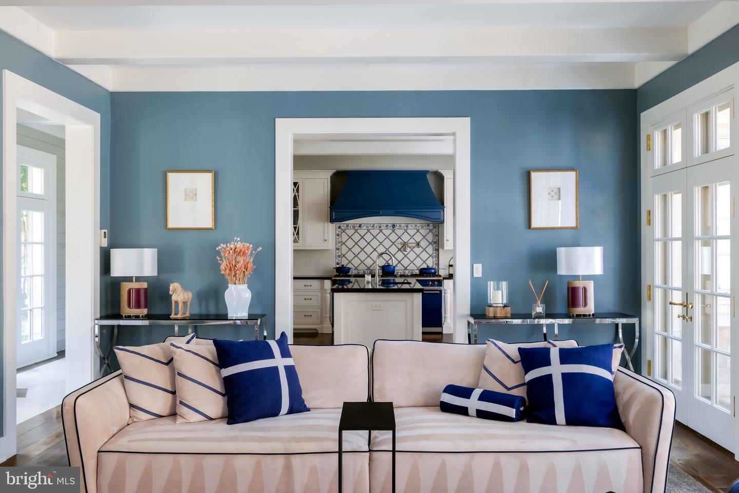 576 INNSBRUCK AVE, GREAT FALLS, Virginia 22066, 6 Bedrooms Bedrooms, ,7 BathroomsBathrooms,Residential,For Sale,576 INNSBRUCK AVE,VAFX2273882 MLS # VAFX2273882