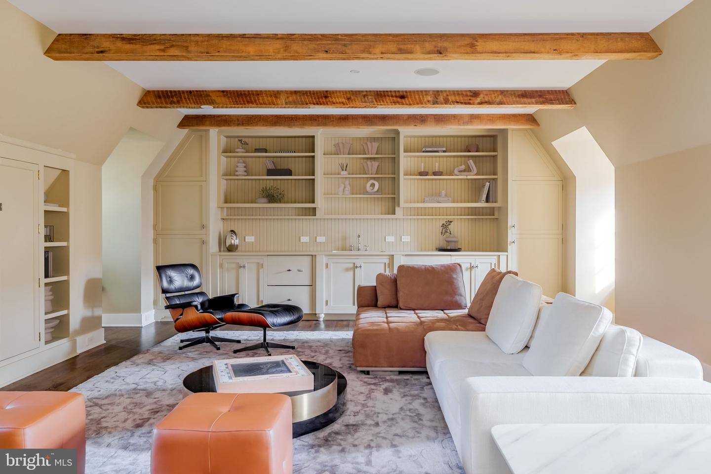 576 INNSBRUCK AVE, GREAT FALLS, Virginia 22066, 6 Bedrooms Bedrooms, ,7 BathroomsBathrooms,Residential,For Sale,576 INNSBRUCK AVE,VAFX2273882 MLS # VAFX2273882