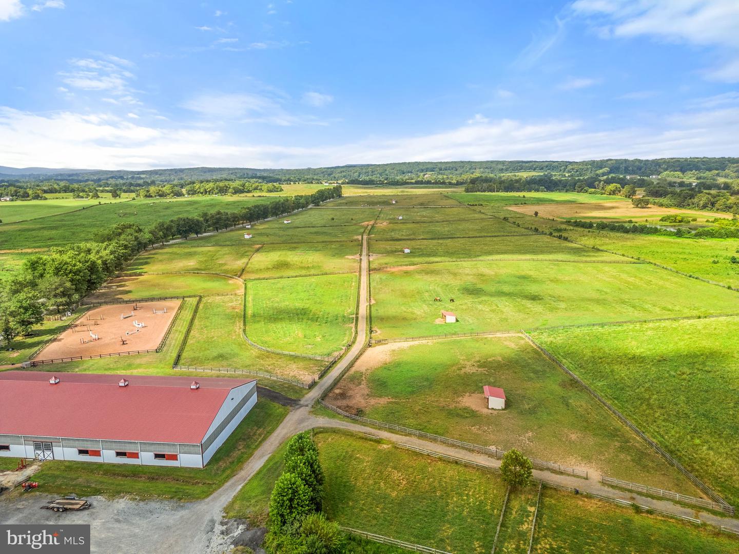 40332 COURTLAND FARM LN, ALDIE, Virginia 20105, 3 Bedrooms Bedrooms, ,2 BathroomsBathrooms,Farm,For Sale,40332 COURTLAND FARM LN,VALO2104646 MLS # VALO2104646