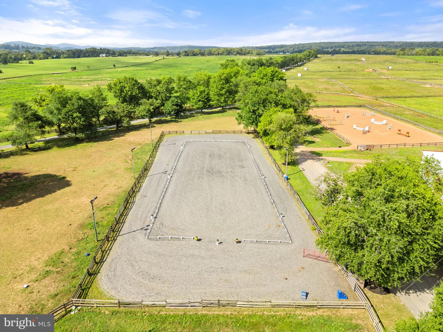 40332 COURTLAND FARM LN, ALDIE, Virginia 20105, 3 Bedrooms Bedrooms, ,2 BathroomsBathrooms,Farm,For Sale,40332 COURTLAND FARM LN,VALO2104646 MLS # VALO2104646