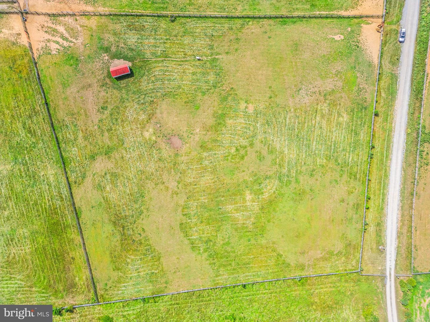 40332 COURTLAND FARM LN, ALDIE, Virginia 20105, 3 Bedrooms Bedrooms, ,2 BathroomsBathrooms,Farm,For Sale,40332 COURTLAND FARM LN,VALO2104646 MLS # VALO2104646