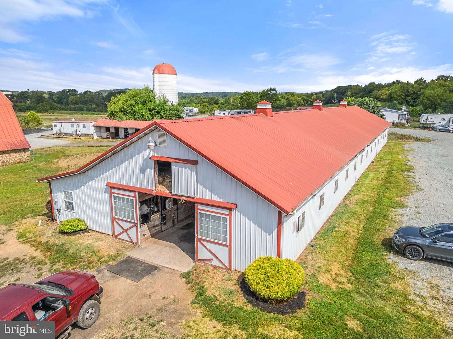 40332 COURTLAND FARM LN, ALDIE, Virginia 20105, 3 Bedrooms Bedrooms, ,2 BathroomsBathrooms,Farm,For Sale,40332 COURTLAND FARM LN,VALO2104646 MLS # VALO2104646